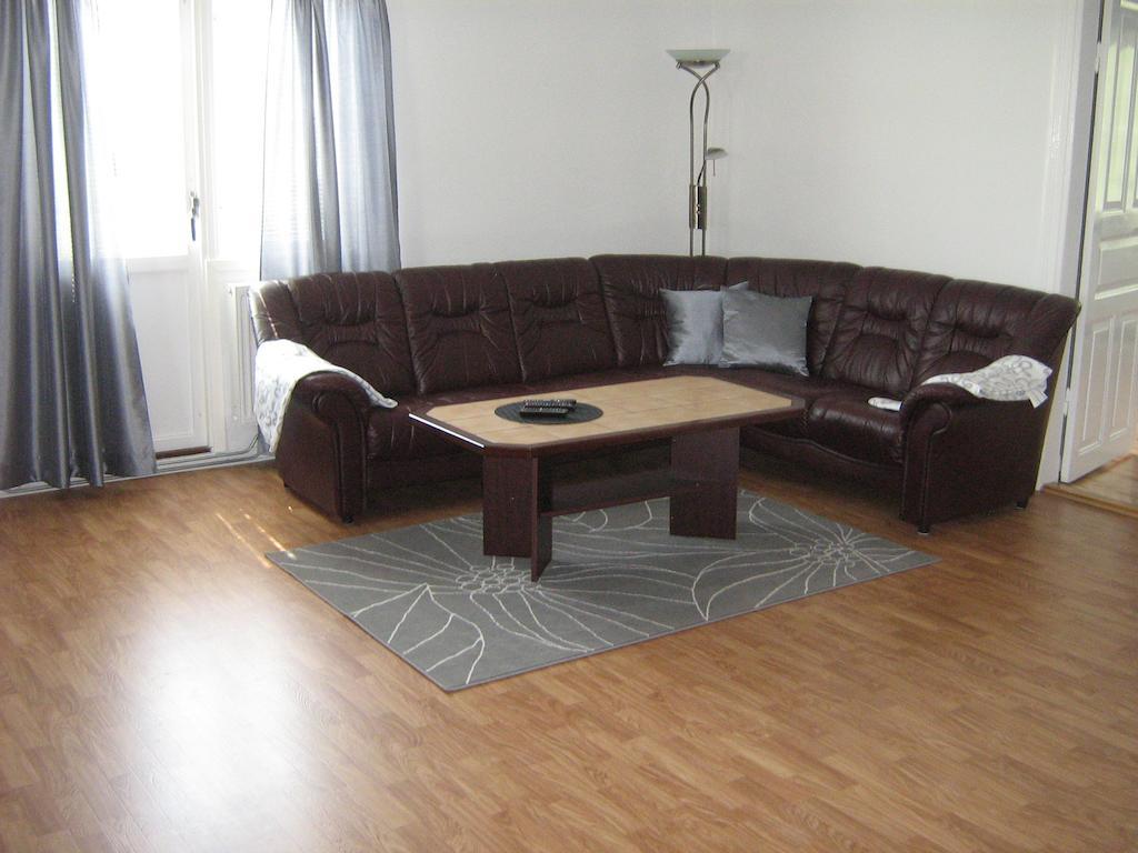 Appartement Ulricehamn Nilsagarden Chambre photo